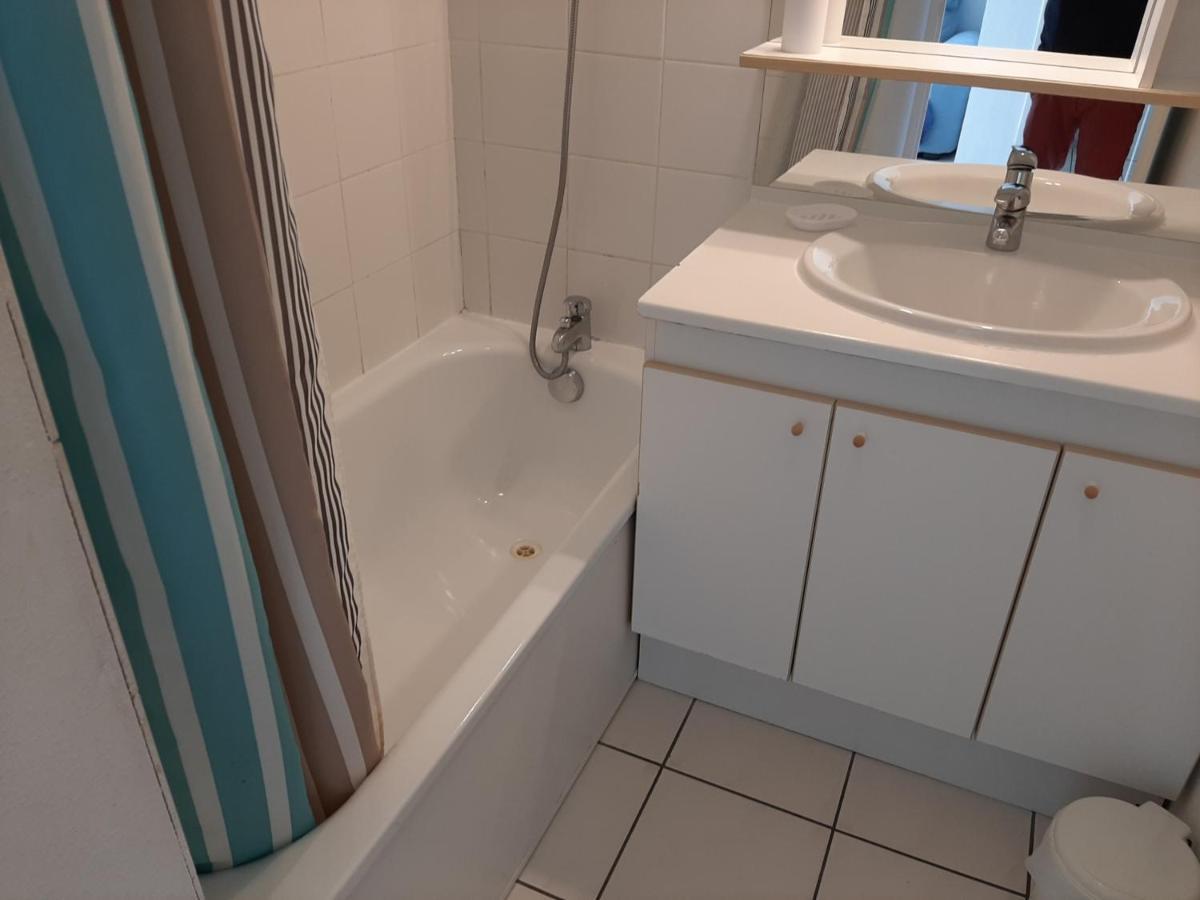 Appartement A Ciboure Avec Terrasse, Piscine Chauffee Et Parking - Ideal Golf Et Plage - Fr-1-239-551 Eksteriør billede